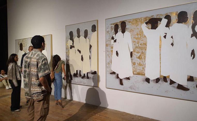 معرض 'مقام النور'