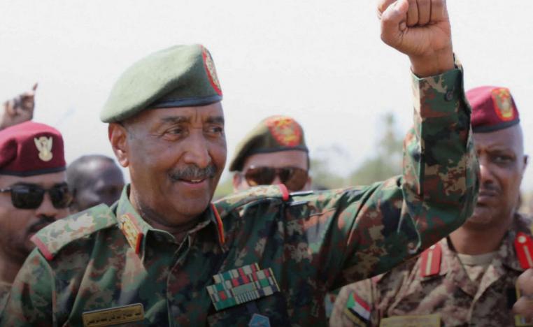 قائد الجيش السوداني لا يعير أي اهتمام للتكلفة الباهظة للحرب 