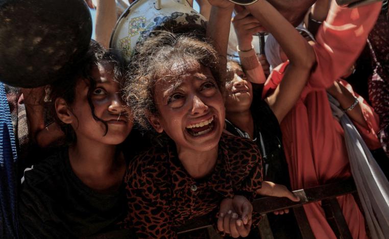 فجوة كبيرة بين مواقف حماس السياسية والواقع المعيشي والانساني