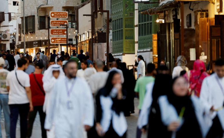 عوالم شاسعة