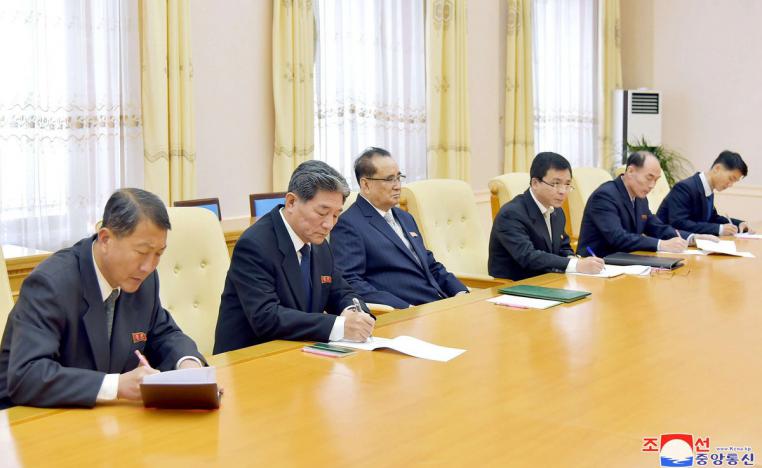 وفد كوري شمالي في زيارة سابقة لطهران