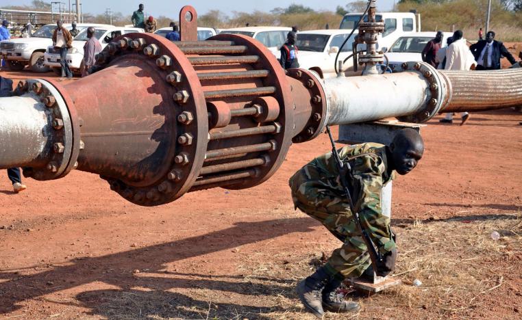 النفط أهم من حياة المدنيين