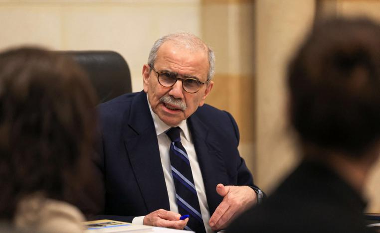 الحكومة اللبنانية أمام الفرصة الأخيرة لتجنيب البلاد الجحيم