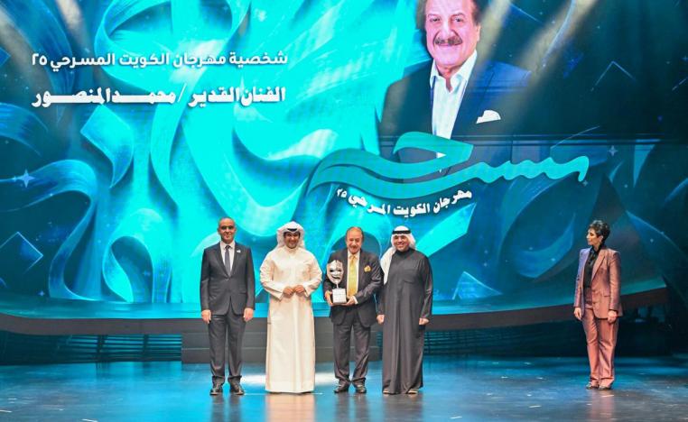 تجربة ومسيرة طويلة في دعم الفن الخليجي