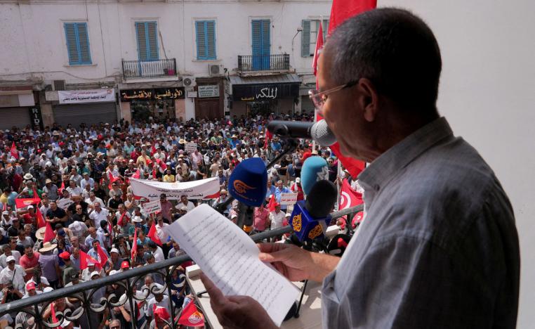 محاولة أخيرة من الاتحاد لاستعراض قوته