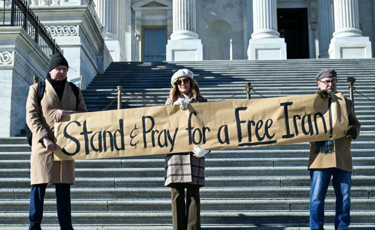 التغيير الشامل في ايران هو الحل بحسب مراقبين