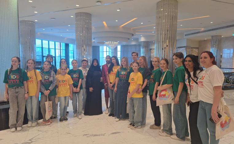 أسبوع الموضة يتضمن رسالة إنسانية سامية 