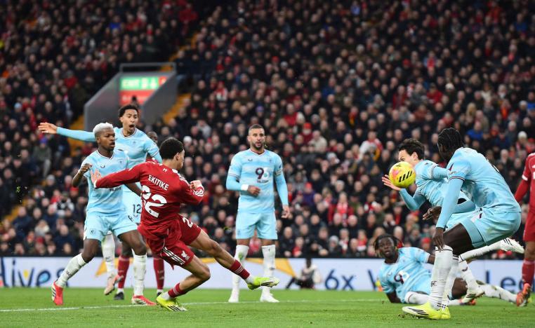  ليفربول يخرج بتعادل مخيّب 1-1 أمام ضيفه بيرنلي