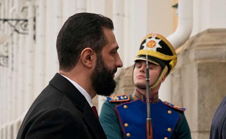 الشرع يسعى لتوازن في العلاقات مع روسيا والغرب