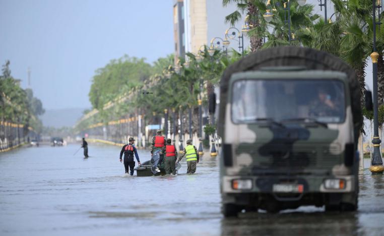 عمليات إجلاء المواطنين مستمرة