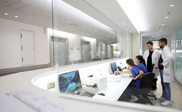 المستشفيات المشمولة بالعقوبات تقع في نطاق نفوذ حزب الله