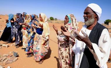 مواطنون سودانيون