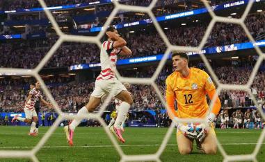 The US had never before scored four goals in a World Cup match