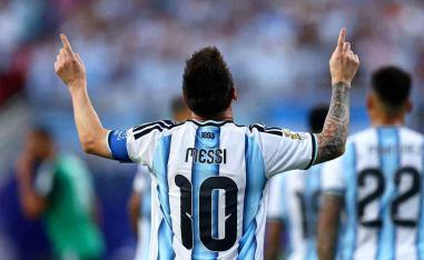 Messi's magic sent Argentina to a strong start of the World Cup