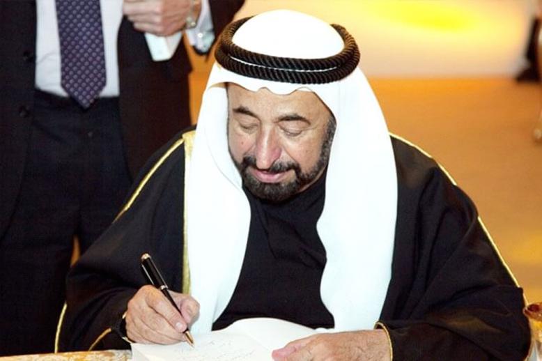 ميله كان واضحاً للتاريخ