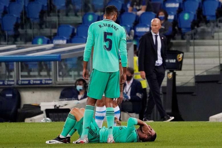 لاعب ريال مدريد داني كارفاخال بعد إصابته