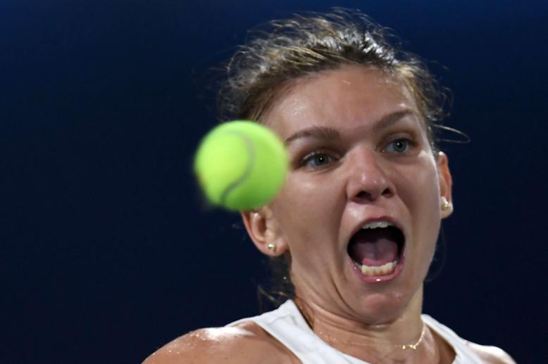 هاليب الى النهائي لملاقاة مرتنز بعد فوزها على المميزة بيغو