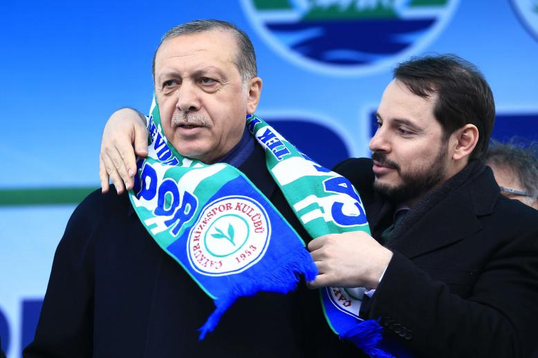بيرات البيرق صهر الرئيس التركي رجب طيب أردوغان وأكثر المقربين منه