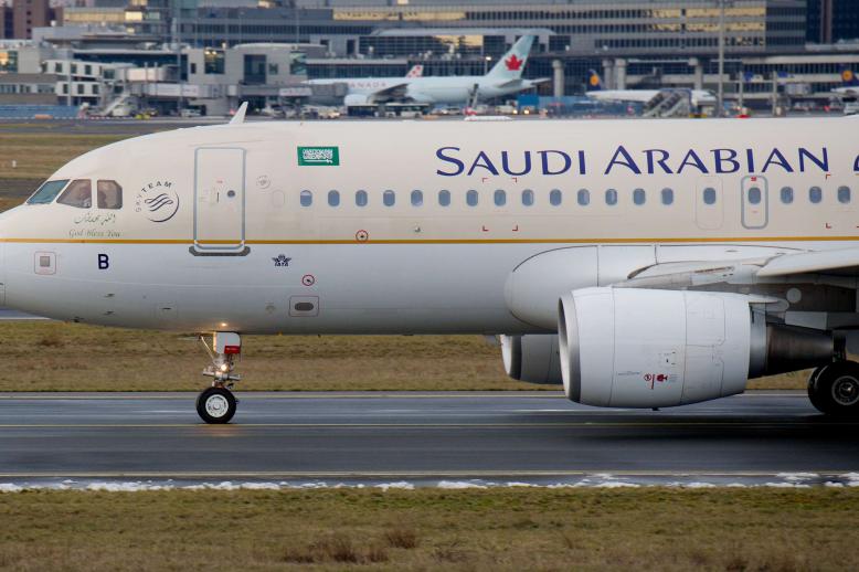 طائرة سعودية 
