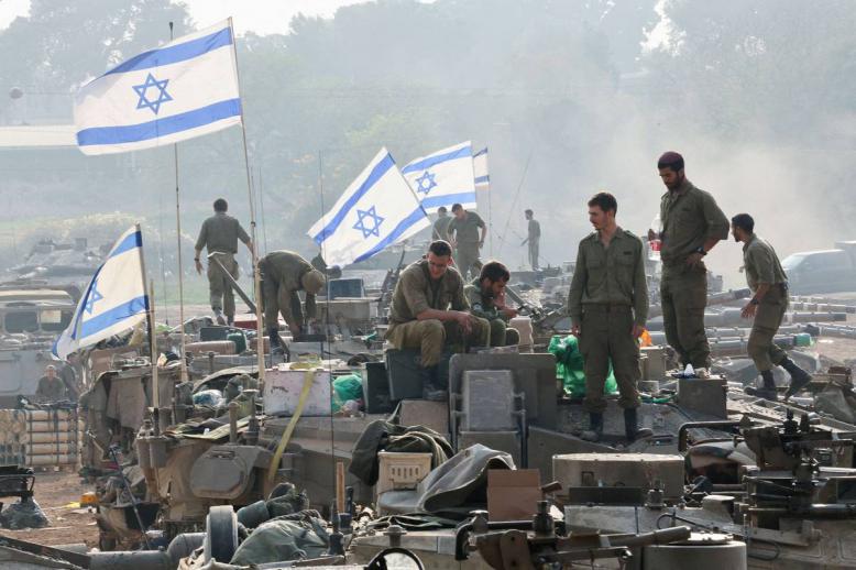 جنود إسرائيليون على مقترب للحدود مع غزة
