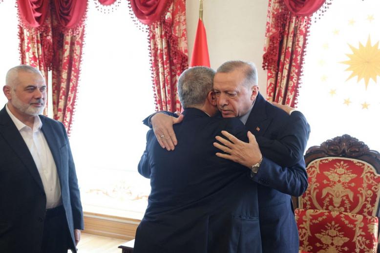 حرب غزة أعادت الدفء للعلاقات بين تركيا وحماس ووتّرت العلاقات بين أردوغان وإسرائيل