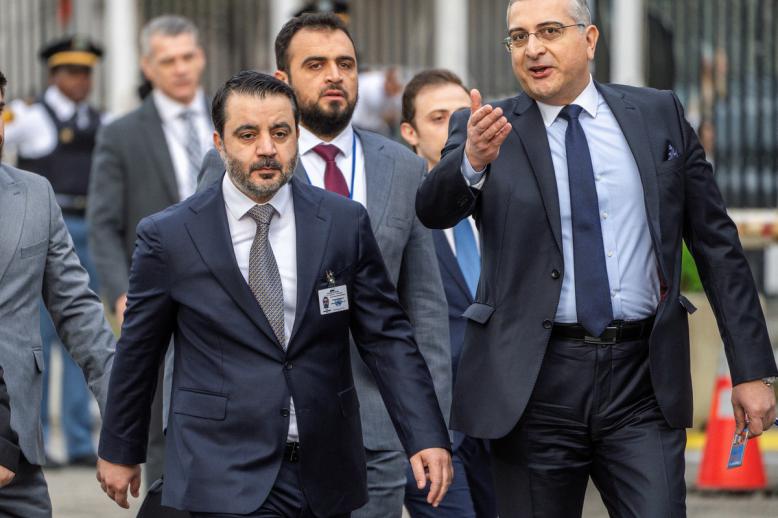 الدبلوماسية السورية تقوم بجهود مضنية لاقناع الغرب برفع العقوبات