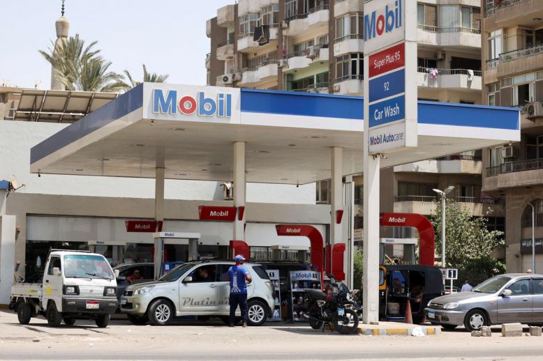 الأزمة انتهت والجدل مستمر