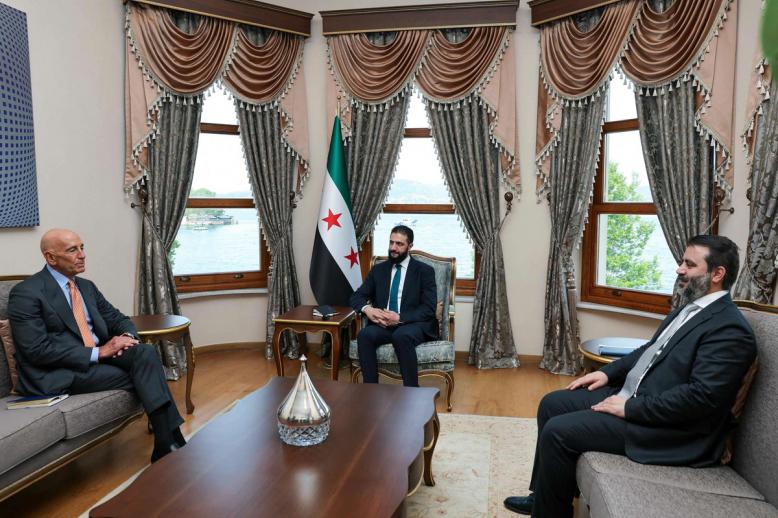 الاجتماع ركز في المقام الأول على متابعة تنفيذ رفع العقوبات