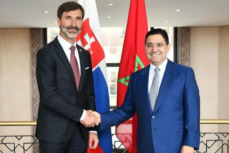 Bourita shaking hands with Blanár
