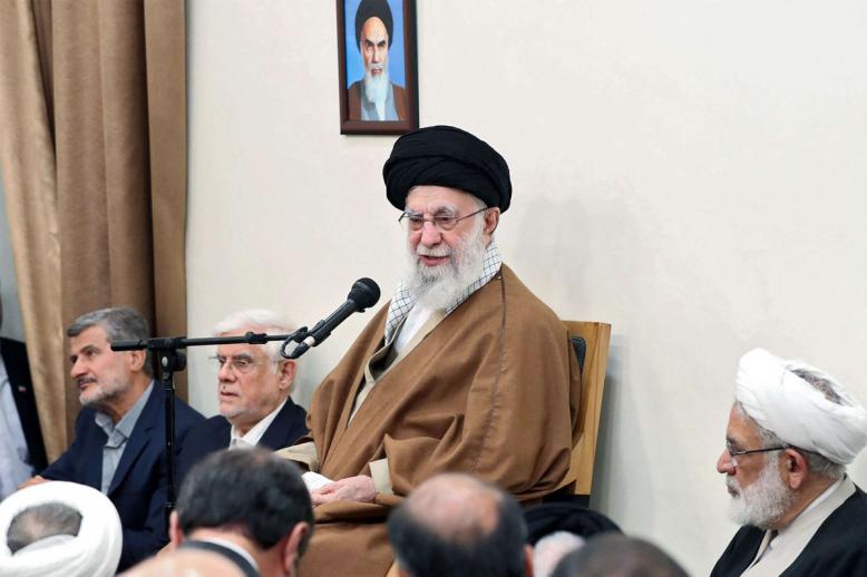 إسرائيل تسعى إلى إنهاك حكومة خامنئي