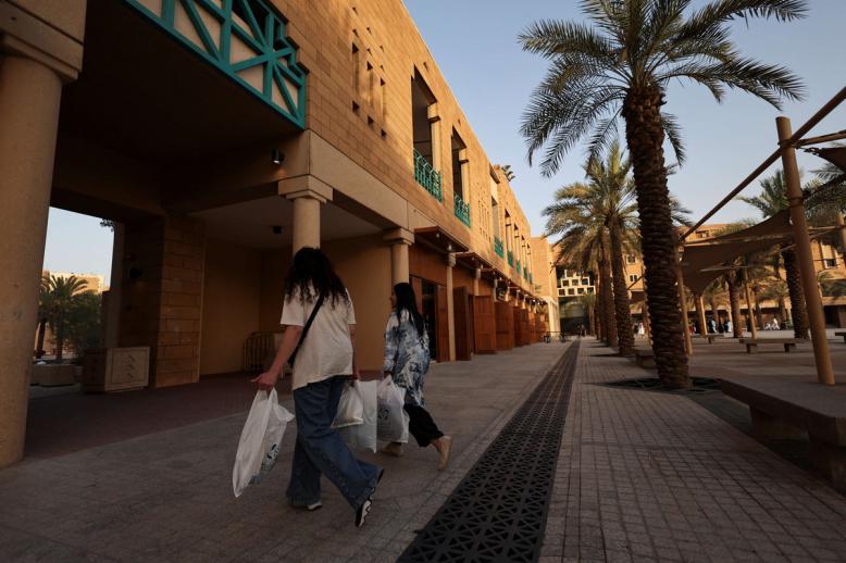تجارة التجزئة في الشرق الأوسط تظهر متانة  