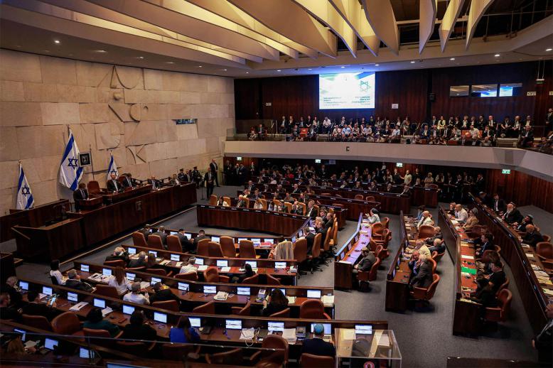 Netanyahu's coalition avoids early election amid conscription bill crisis