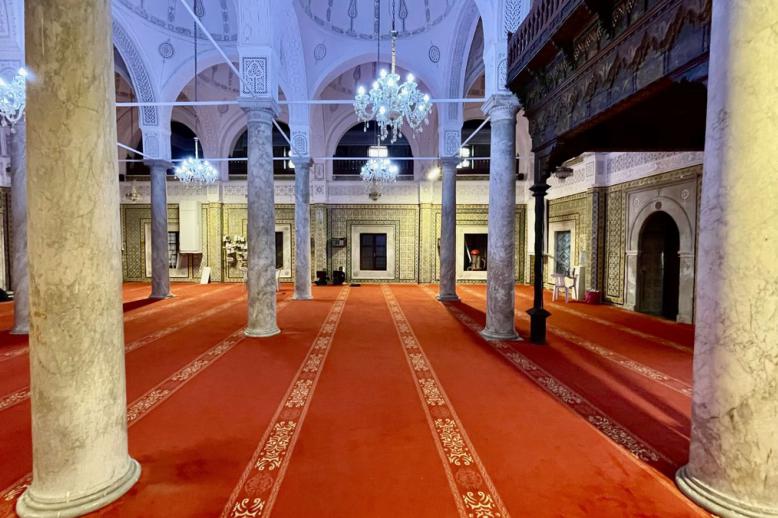 القضية ليست أين نصلّي، بل ماذا نصنع بالصلاة عندما نخرج من المسجد