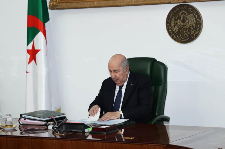 الرئيس تبون يخطط لتعزيز الفعل السياسي عبر اعادة هكيلة المشهد الحزبي