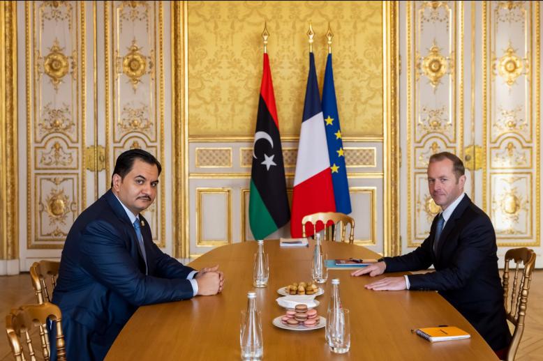 مباحثات تدشن تعاونا بين باريس وقوات شرق ليبيا 