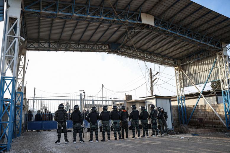 مخيمات عائلات مقاتلي داعش تمثل قنبلة موقوتة في وجه الشرع