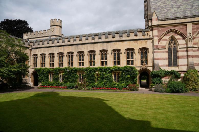 جامعة أكسفورد