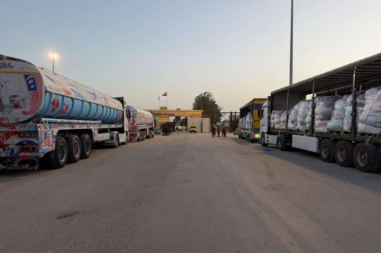 عناصر الميليشيا يتواجدون في محيط المعبر الواقع ضمن منطقة خاضعة لسيطرة إسرائيل