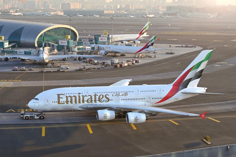 طيران الإمارات في القمة