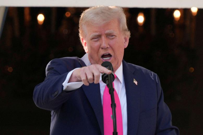 ترامب عازم على إنهاء التهديدات النووية الإيرانية 