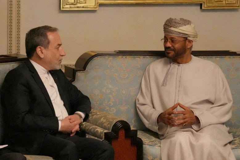 أبوظبي تسعى لتغليب منطق التهدئة وبناء جسور التواصل