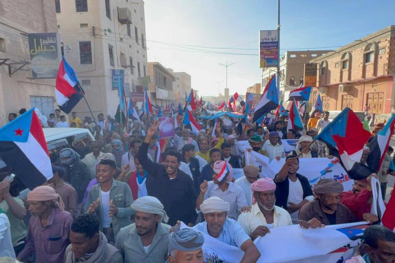 الجنوبيون يرفضون سلطة الأمر الواقع والانتهاكات الاخوانية