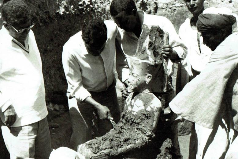 خبيئة لقصر