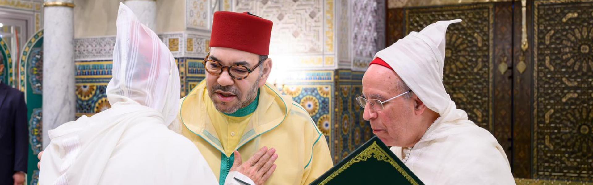 الملك محمد السادس يبدي حرصا على نشر قيم الاعتدال والوسطية في المغرب وأفريقيا 