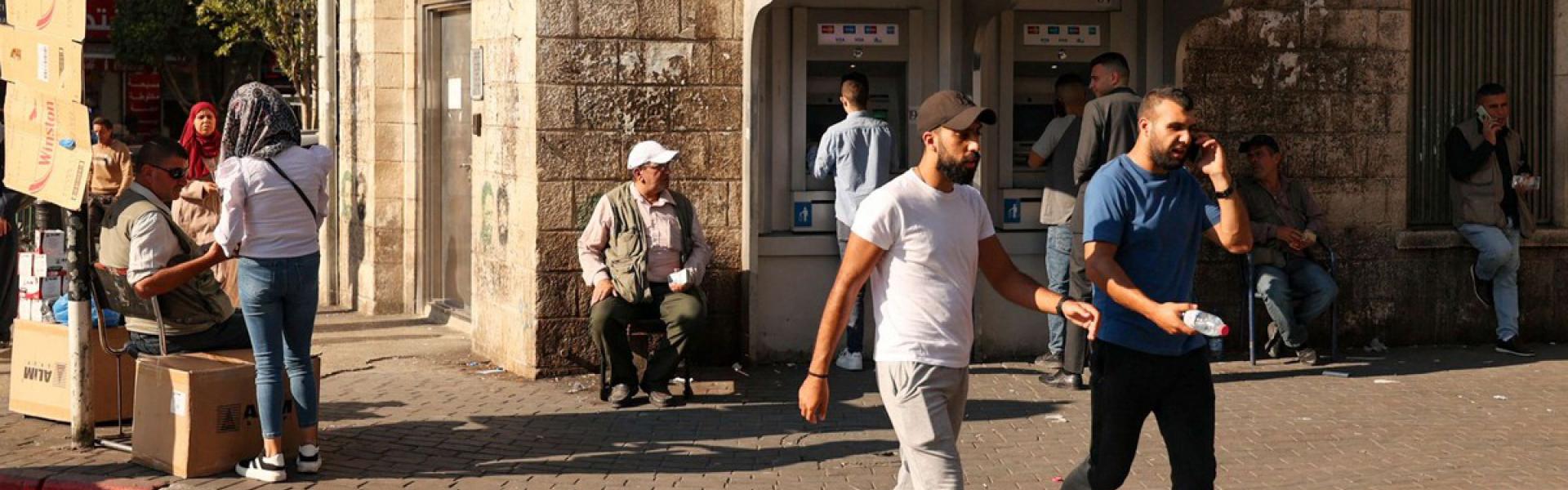 تراجع المنح الخارجية للميزانية العامة الفلسطينية إلى أقل من 220 مليون دولار