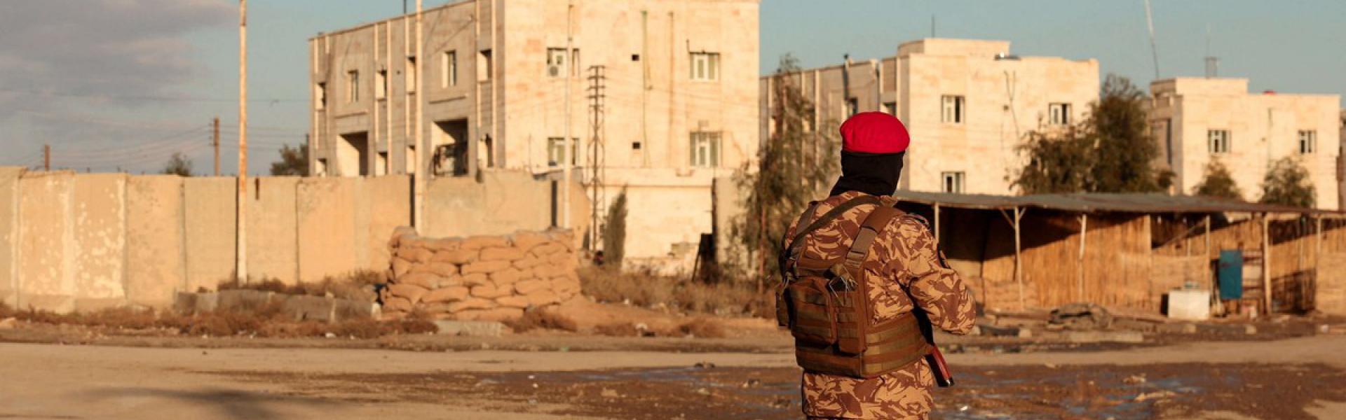 دمشق تتعهد بالتحقيق مع السجناء في سجون قسد لكشف عناصر داعش