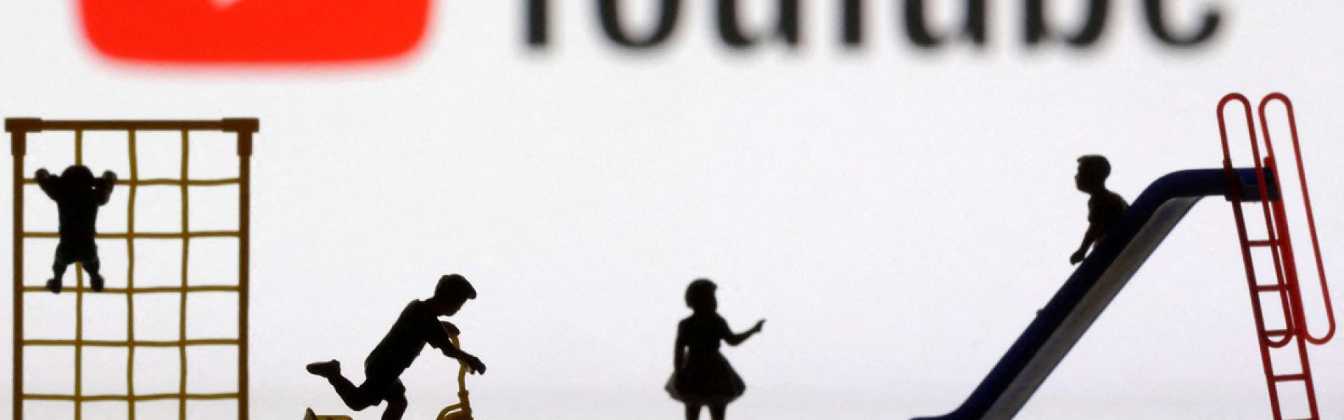 الأطفال بحاجة إلى مساحة ترفيهية بعيدة عن مواقع التواصل