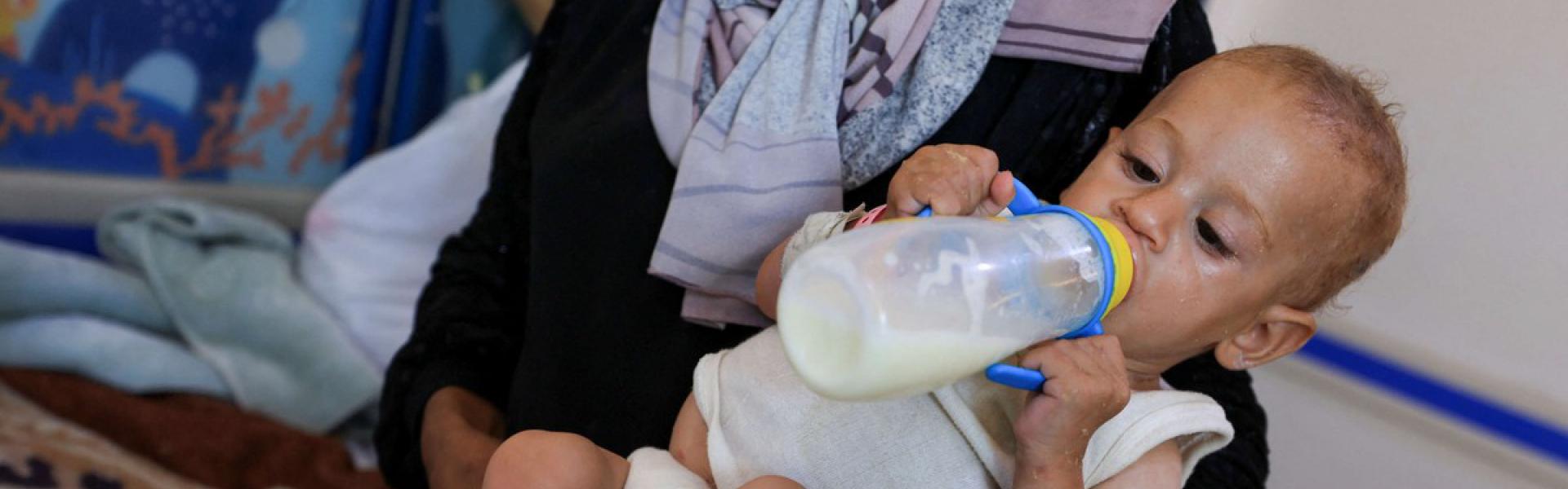 لم تُسجل أي حالات مرضية مرتبطة بحليب الأطفال حتى الآن