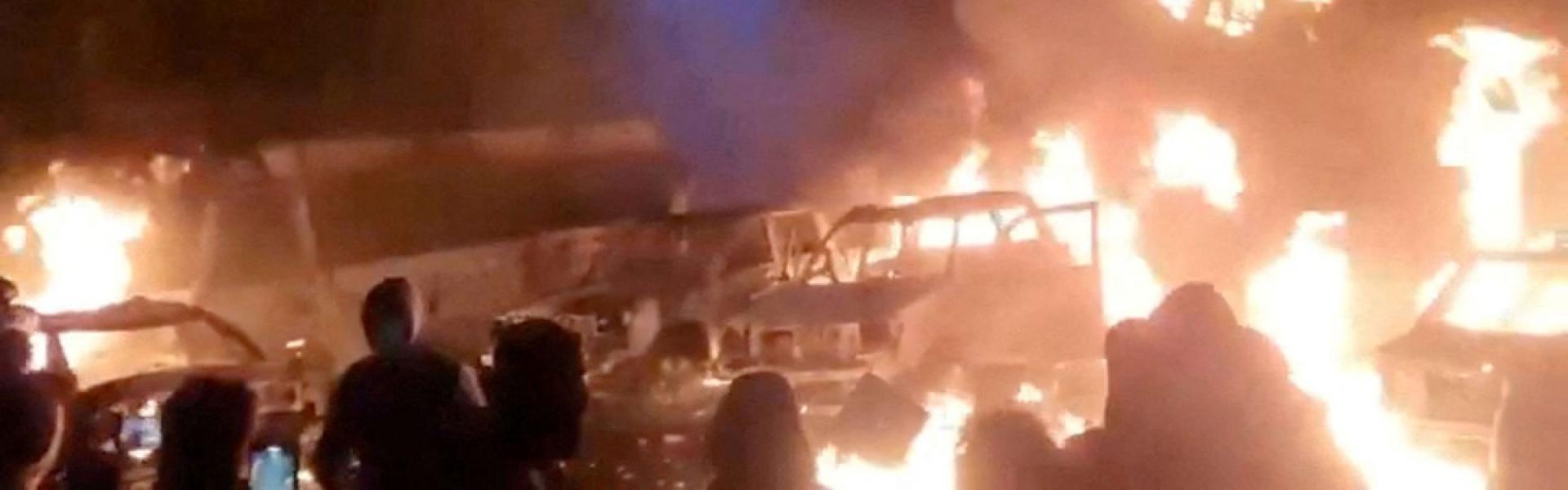 هل تتصدع جبهة القمع تحت ضغط الشارع الإيراني 