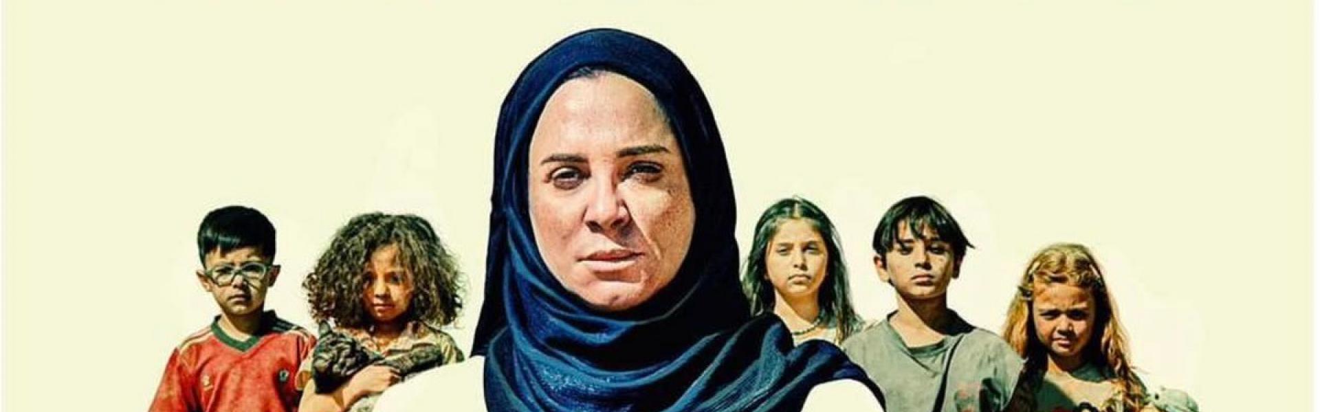 سلاف فواخرجي تثير الجدل بمواقفها 